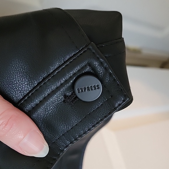 Express Jacket - Picture 6 of 6